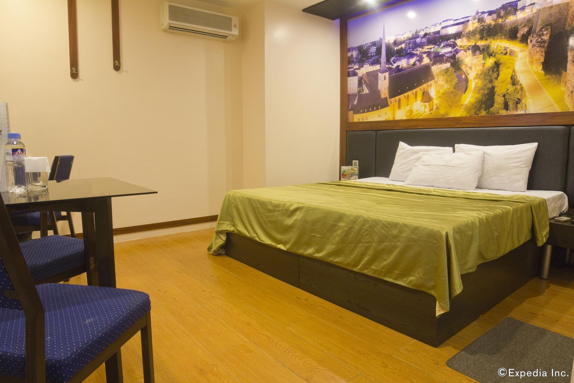 Eurotel North Edsa Quezon City Εξωτερικό φωτογραφία