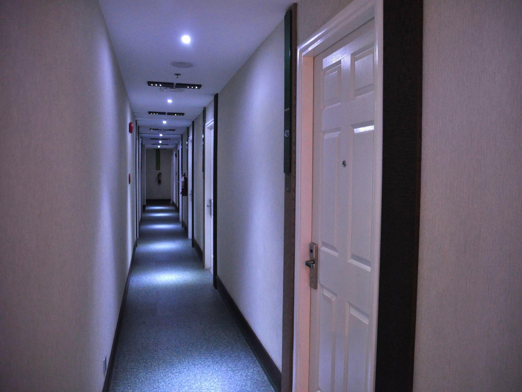 Eurotel North Edsa Quezon City Εξωτερικό φωτογραφία