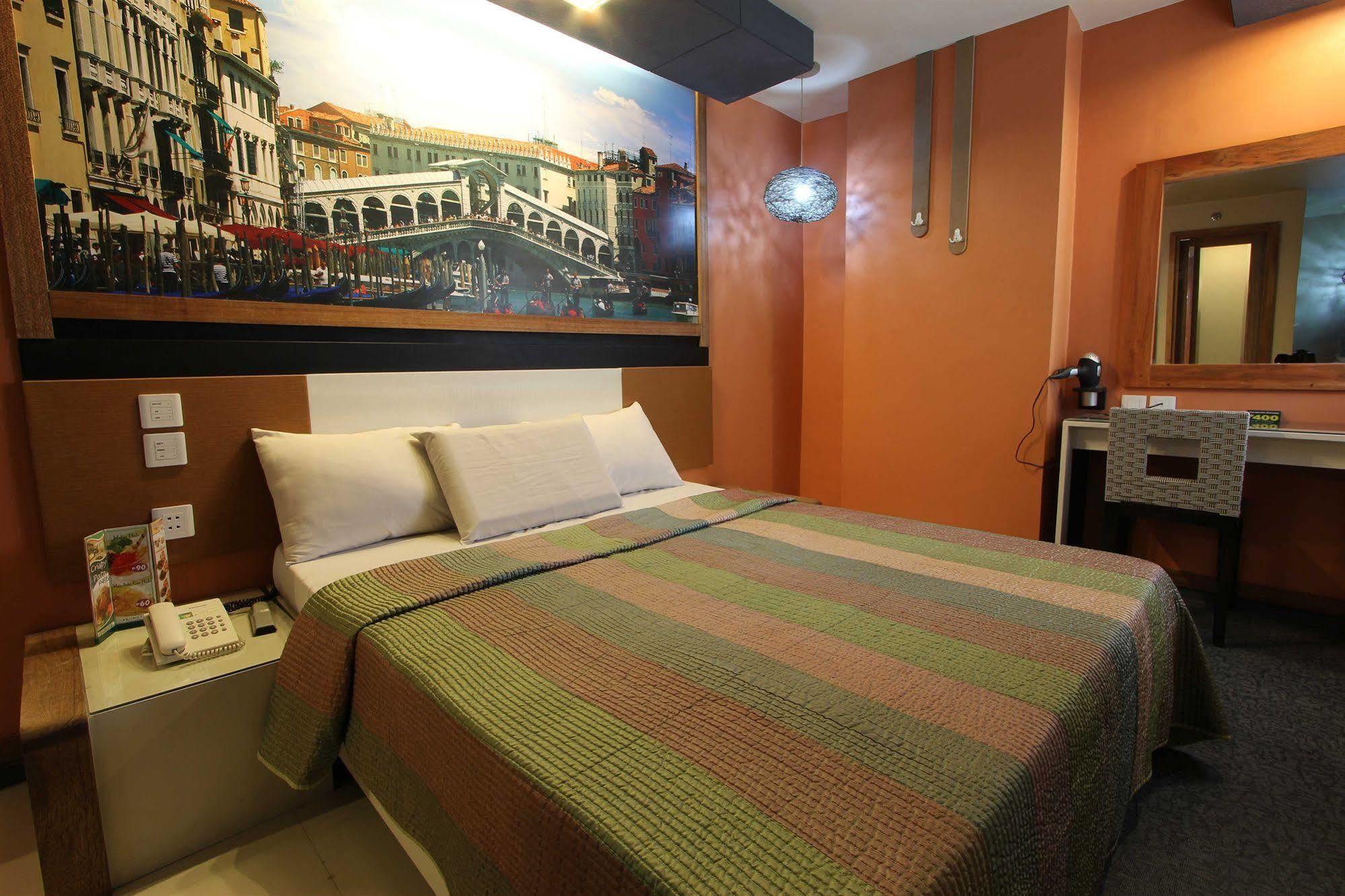 Eurotel North Edsa Quezon City Εξωτερικό φωτογραφία